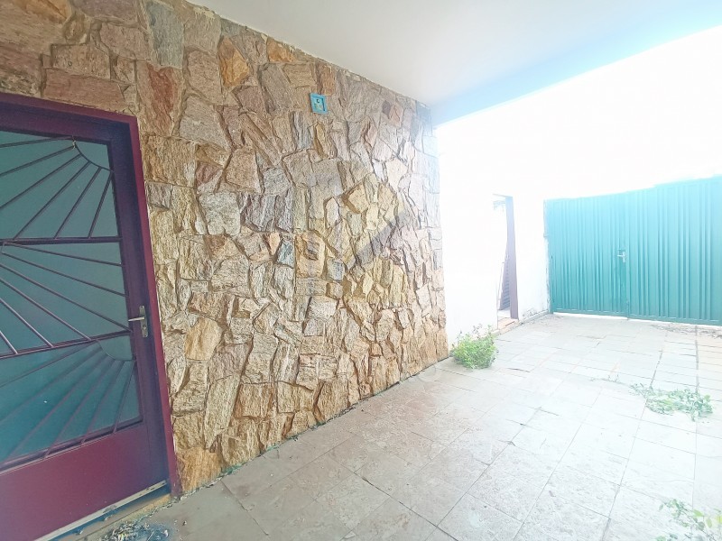 Imobiliária Ribeirão Preto - Aluga Ribeirão - Casa - Jardim Irajá - Ribeirão Preto