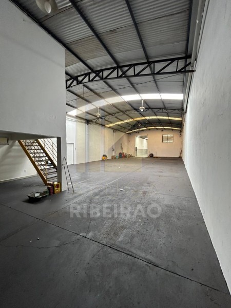 Imobiliária Ribeirão Preto - Aluga Ribeirão - Barracão - Jardim Aeroporto - Ribeirão Preto