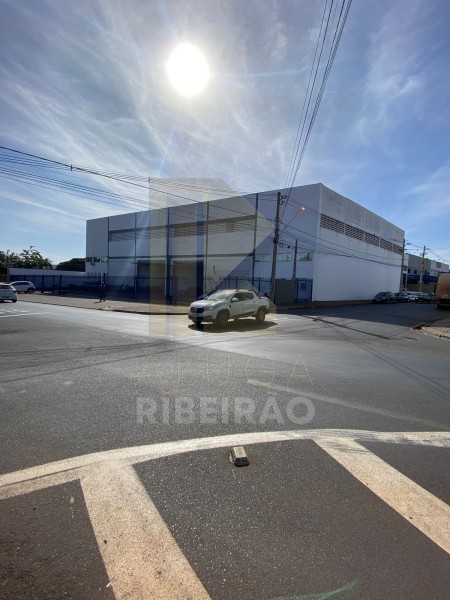Imobiliária Ribeirão Preto - Aluga Ribeirão - Galpão/Área - Centro - Ribeirão Preto
