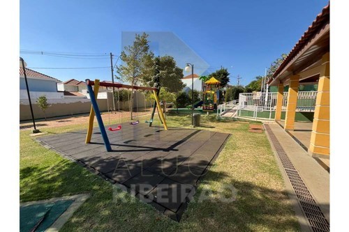 Casa para alugar com 3 quartos, 108m² - Foto 3