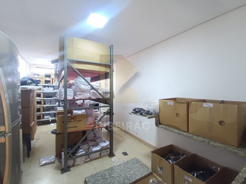 Imobiliária Ribeirão Preto - Aluga Ribeirão - Galpão/Área -  Jardim Paschoal Innecchi - Ribeirão Preto