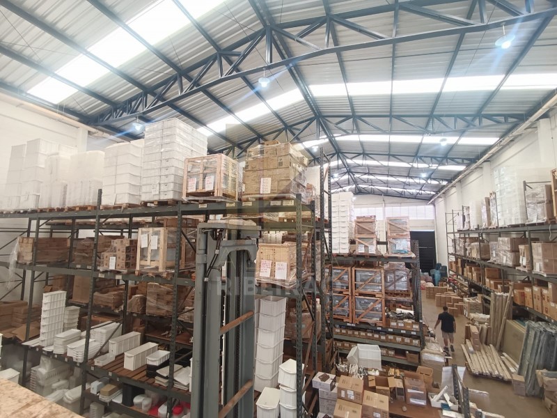 Imobiliária Ribeirão Preto - Aluga Ribeirão - Galpão/Área -  Jardim Paschoal Innecchi - Ribeirão Preto