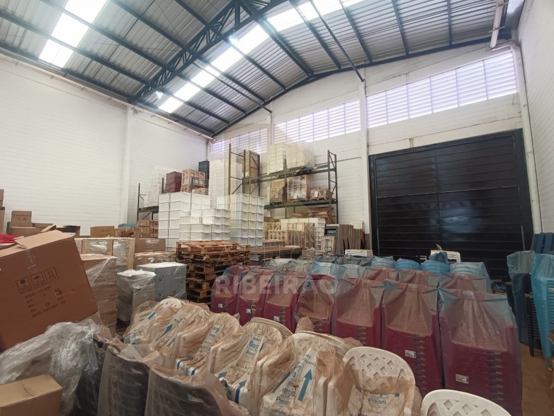 Imobiliária Ribeirão Preto - Aluga Ribeirão - Galpão/Área -  Jardim Paschoal Innecchi - Ribeirão Preto